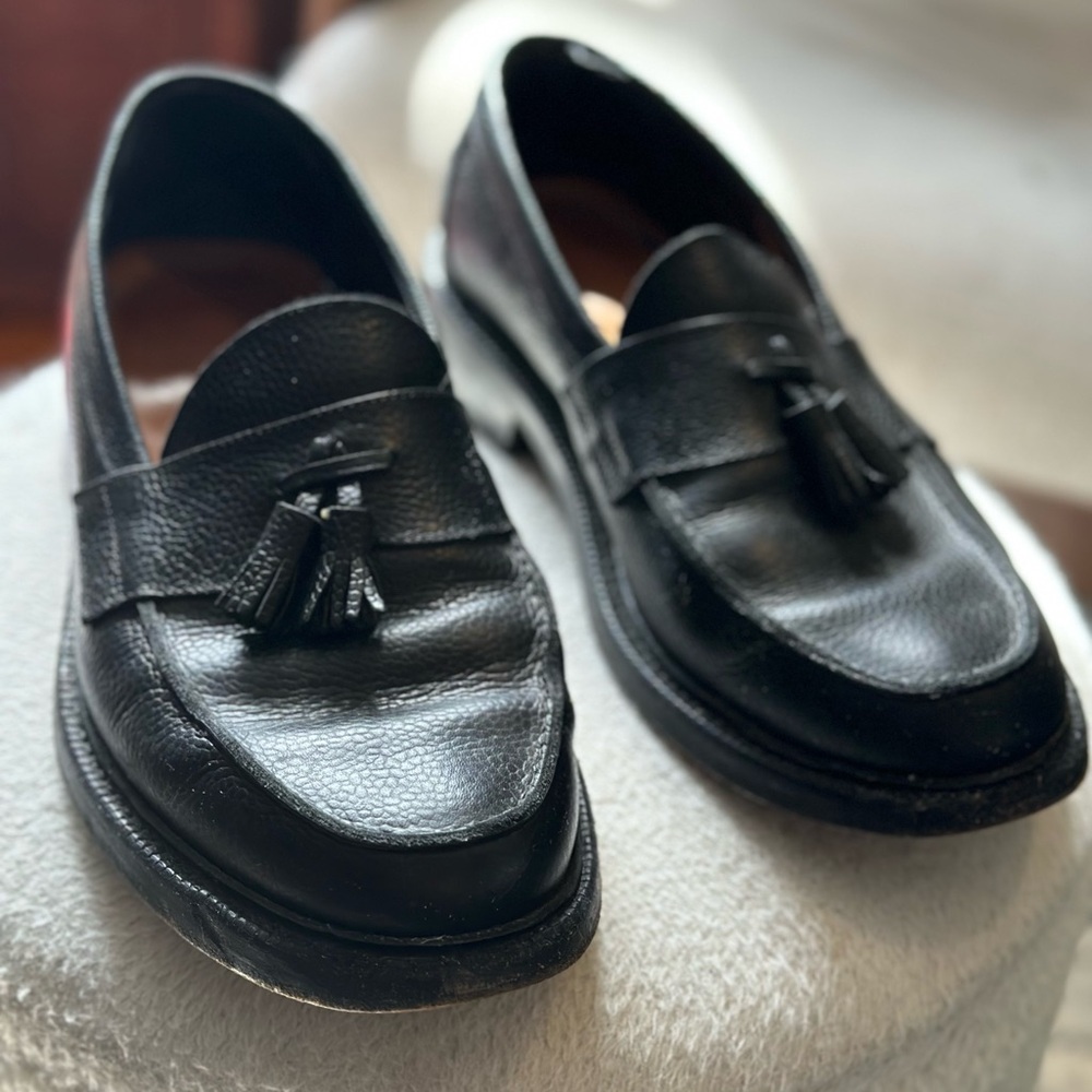 Blackstock & Weber Clásico Black Leather Tassel Loafers